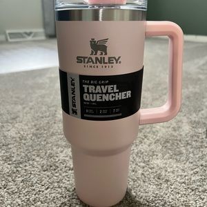 Stanley Tumbler with handle (40 oz)